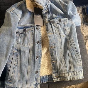 Cotton On Xs denim jacket with Sherpa lining